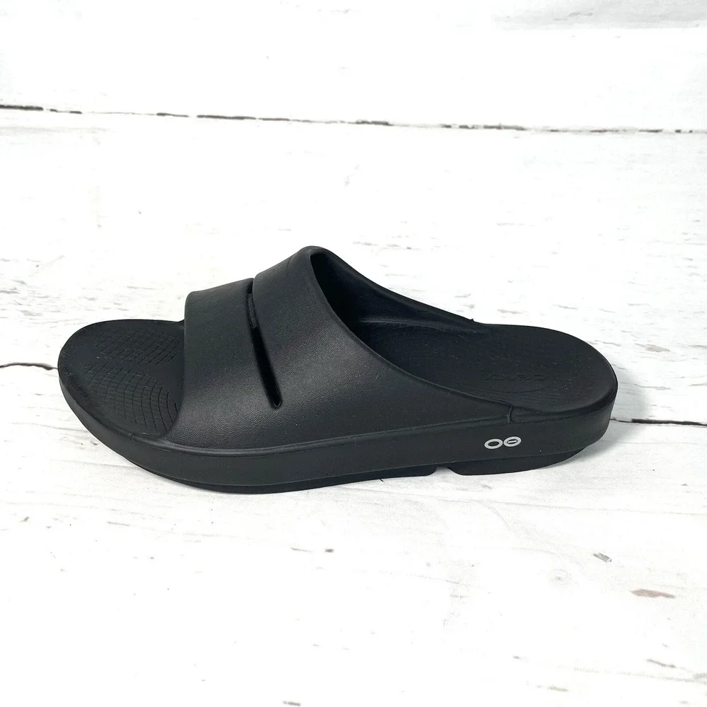 Oofos Ooahh Slide Womens Size 11 Men's Size 9 Black Comfort Recovery Sandals